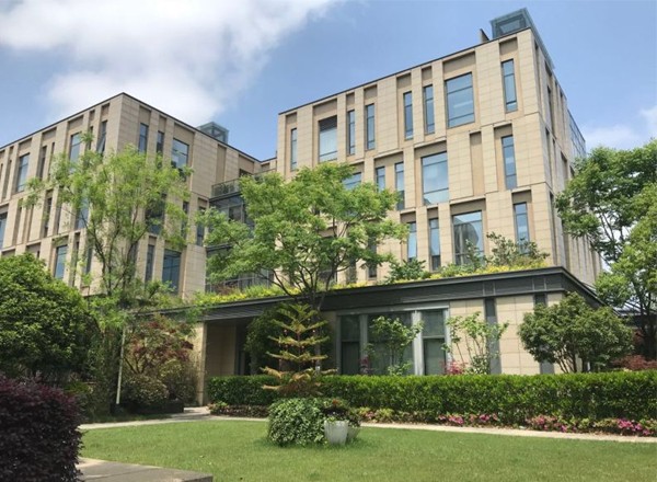 22"上海漕河涇DP-PARK：科技創(chuàng)新企業(yè)提供研發(fā)、辦公空間支持"